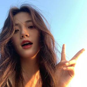 小县城脱身舞表演三
