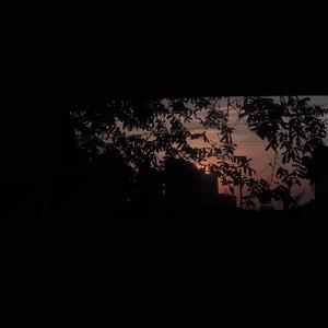 小县城脱身舞表演三
